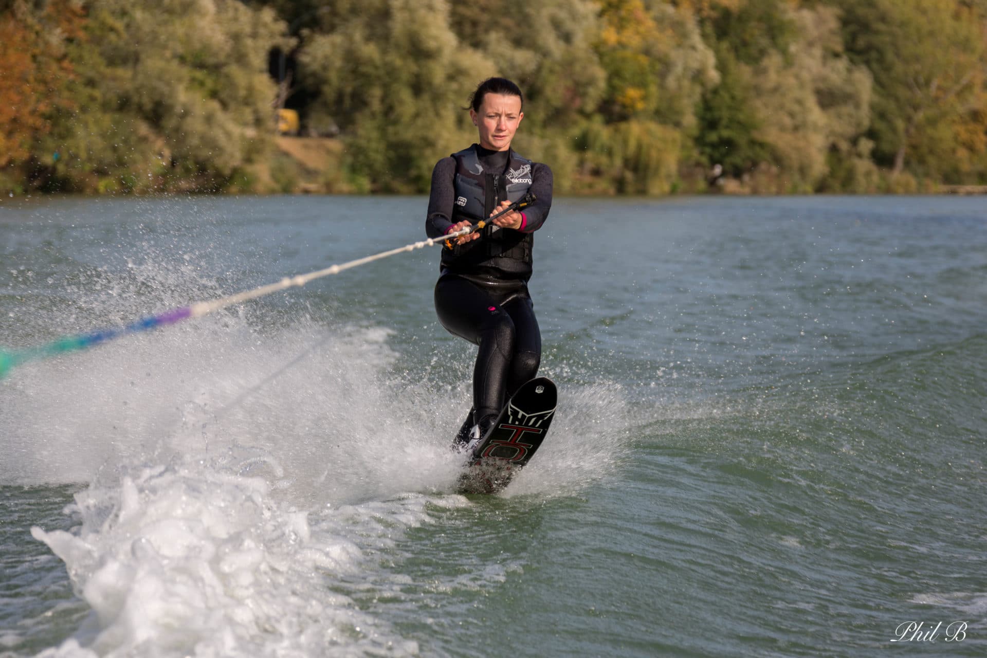 Le passage des vagues en ski nautique