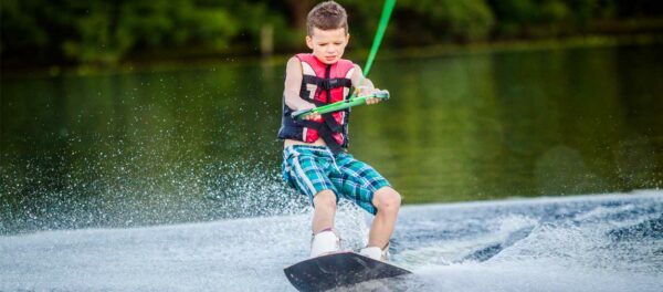 Wakeboard en région parisienne à Saint Maur 94 pour tous niveaux | SNC